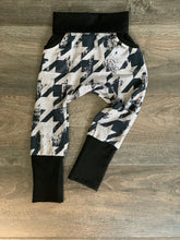 Load image into Gallery viewer, GWM Drop Crotch Joggers