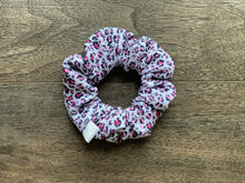 Load image into Gallery viewer, Scrunchies