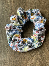 Load image into Gallery viewer, Scrunchies